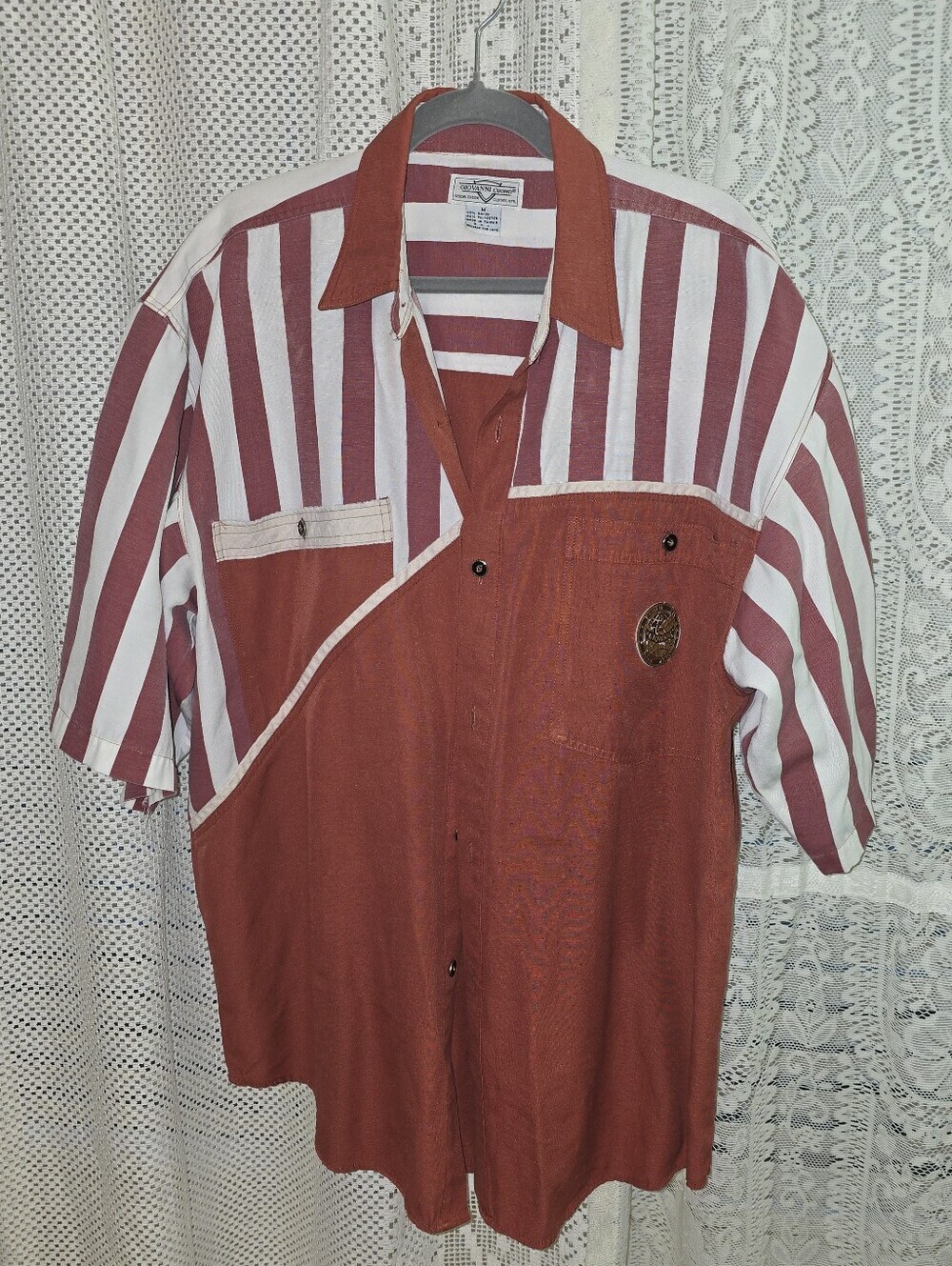 Vintage Giovanni L'Uomo Butron Up Short Sleeve Shirt Red Striped Medium